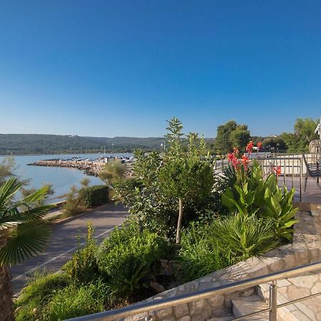 Apartments Tamaris Čižići Екстериор снимка