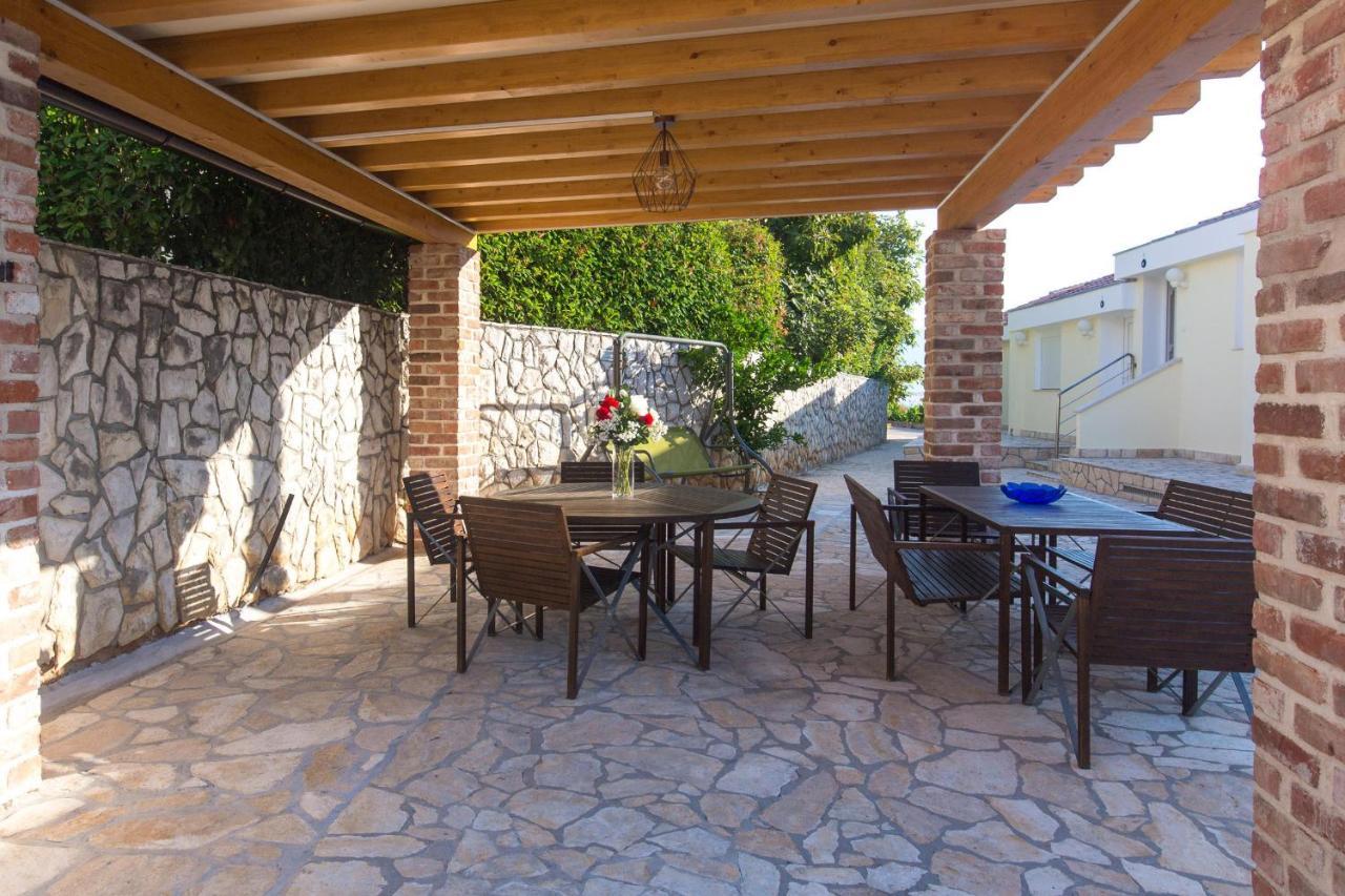 Apartments Tamaris Čižići Екстериор снимка