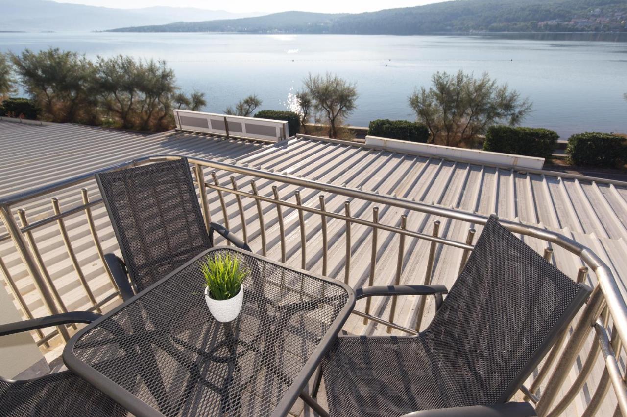 Apartments Tamaris Čižići Екстериор снимка